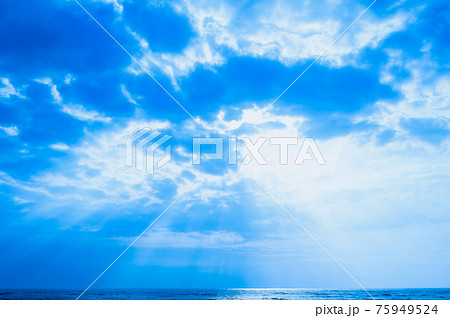 天使の梯子 薄明光線 天使の梯子 薄明光線 75949524