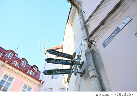 タリンの街並み 75953657