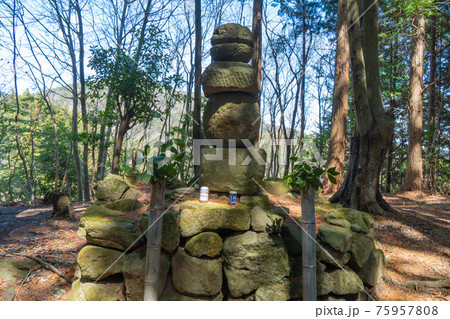 山部赤人の墓（額井岳・戒場山の登山コース） 75957808