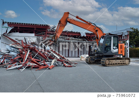解体現場の風景 解体現場の風景 75961072