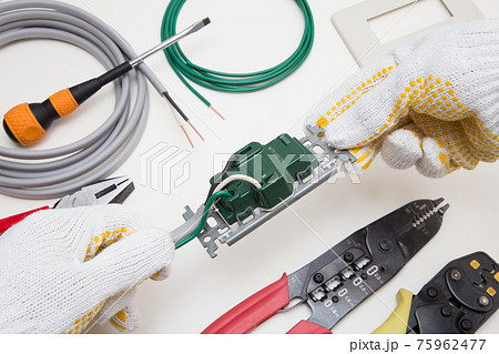 電気工事　コンセント配線工事 75962477