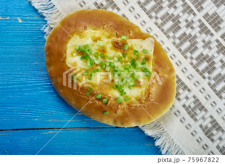 Cheesy Green Onion Pancake 75967822