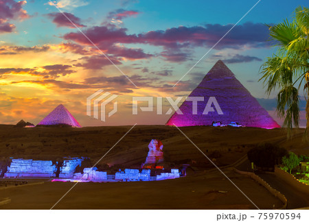 Pyramids in the night lights Pyramids in the night lights 75970594