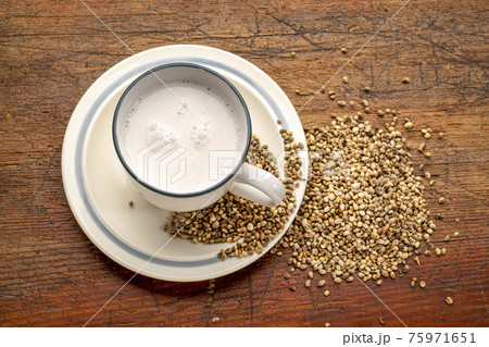hemp milk and seeds hemp milk and seeds 75971651