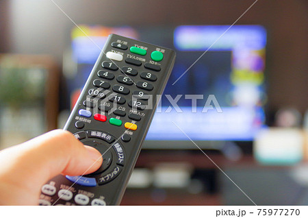 テレビとリモコン テレビとリモコン 75977270