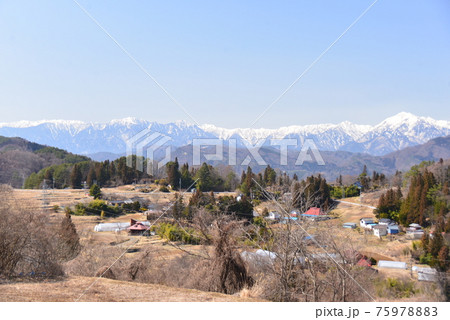早春の山里の景色 早春の山里の景色 75978883