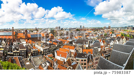 Panoramic view of Amsterdam 75983387