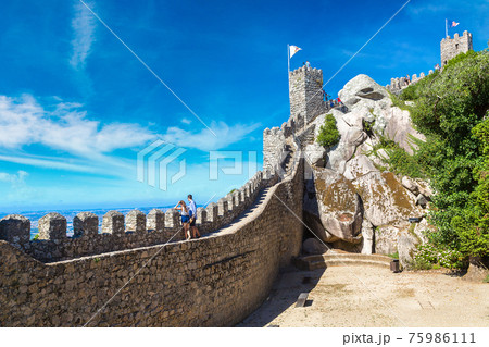 The Castle of the Moors in Sintra 75986111