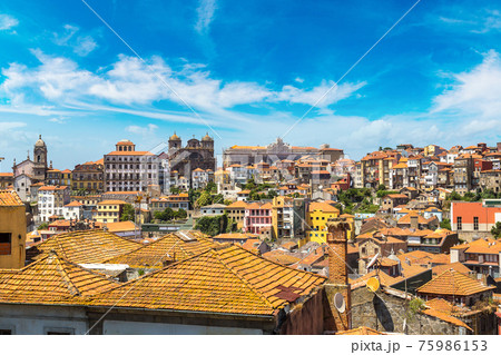 Panoramic view of Porto Panoramic view of Porto 75986153