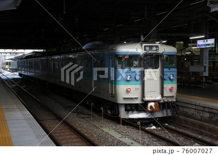 しなの鉄道115系電車（新信州色：軽井沢⇔長野） 76007027