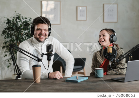 People working on radio People working on radio 76008053