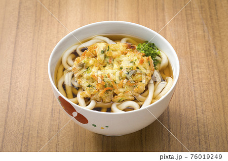 かき揚げ天　うどん 76019249