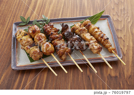 焼鳥 たれ 盛り合わせ【レバー、ねぎま、つくね、皮、ひな、ふりそで、もも】 焼鳥 たれ 盛り合わせ【レバー、ねぎま、つくね、皮、ひな、ふりそで、もも】 76019797