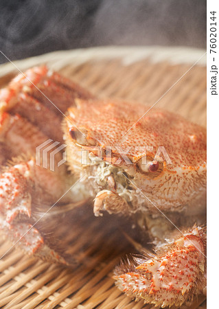 茹でたての毛蟹 茹でたての毛蟹 76020144