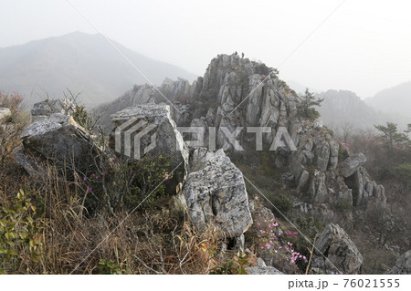 石 断崖 崖 76021555