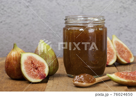Fresh sweet fig fruits, Healthy Organic fruit 108 76024650