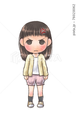 春服の女の子 怒っている表情 全身のイラスト素材