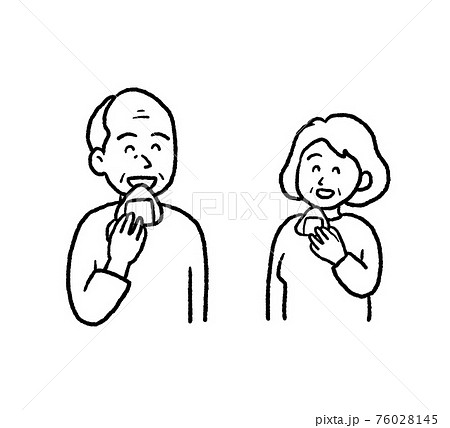 おにぎりを食べるお年寄りの線画イラスト 76028145