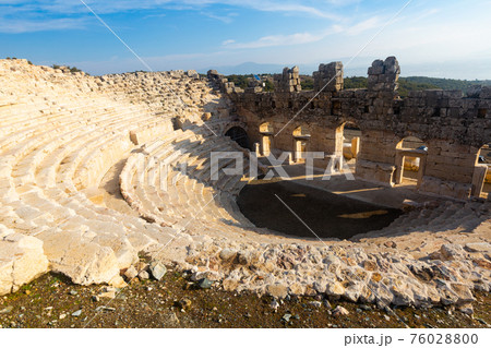 Odeon and bouleuterion at Kibyra 76028800