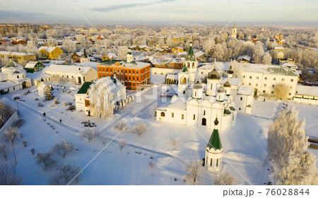 View from drone of Murom Transfiguration Monastery in winter, Russia View from drone of Murom Transfiguration Monastery in winter, Russia 76028844