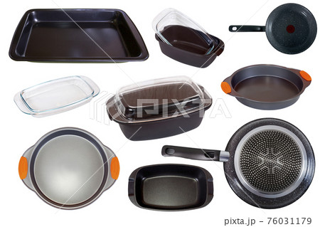 Set of different cook pan isolated on white background Set of different cook pan isolated on white background 76031179
