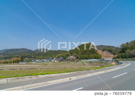 原立石バス停付近から見たポンポン山 76039779