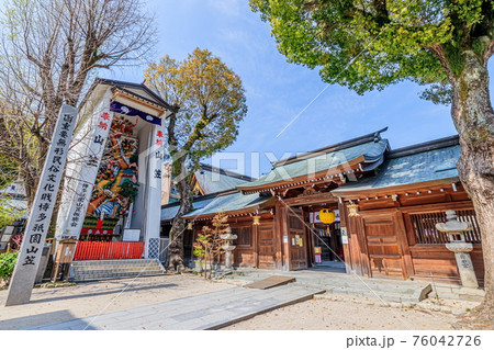 春の櫛田神社と山笠　福岡県博多区 76042726