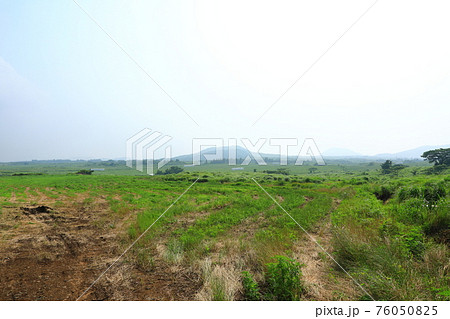 道路 山 丘 76050825