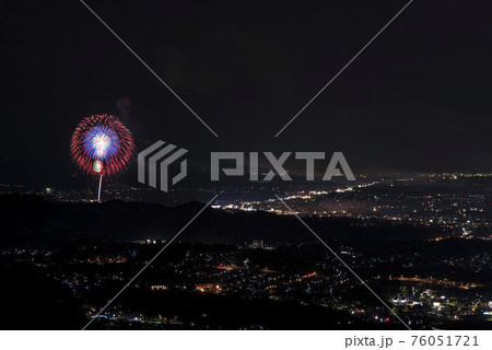 【三重県】伊勢神宮奉納全国花火大会　〜伊勢神宮の花火大会〜 76051721