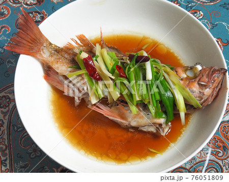 メバルの中華風姿蒸し メバルの中華風姿蒸し 76051809