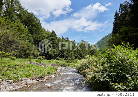 【長野県 朝日村】夏の中俣せせらぎ公園と鎖川 【長野県 朝日村】夏の中俣せせらぎ公園と鎖川 76052211