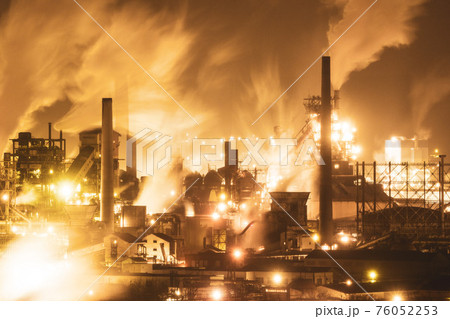 北海道室蘭市で見る工場夜景② 76052253