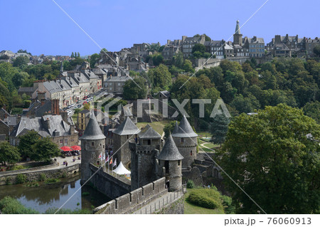 フジェール城から町を見る 76060913