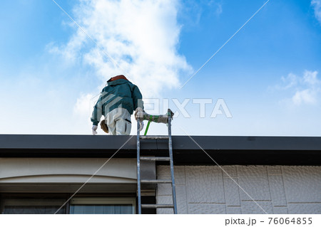 住宅陸屋根の点検作業 住宅陸屋根の点検作業 76064855