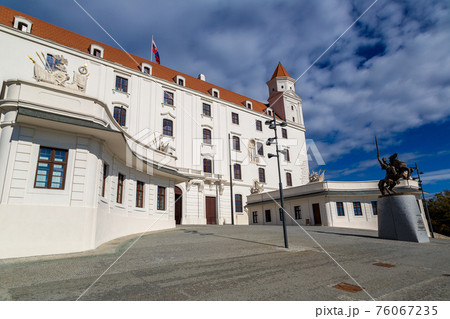 Medieval castle in Bratislava, Slovakia Medieval castle in Bratislava, Slovakia 76067235