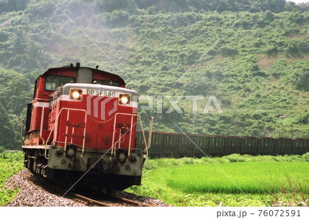 JR貨物DD51 + セキ6000 JR貨物DD51 + セキ6000 76072591