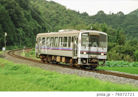 JR西日本キハ120系 76072721