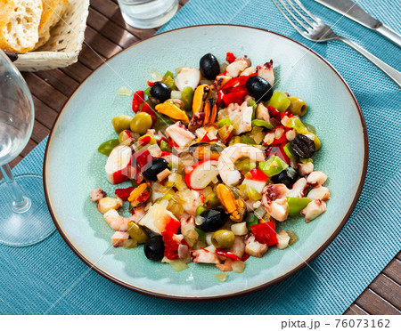 Seafood salad Salpicon de marisco 76073162