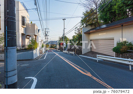 東京散歩、世田谷区尾山台2丁目、寮の坂道標 東京散歩、世田谷区尾山台2丁目、寮の坂道標 76079472