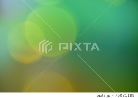 玉ボケの背景素材 76081189