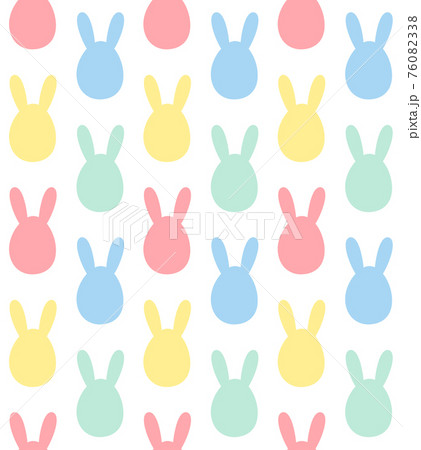 Vector seamless pattern of egg with rabbit ear 76082338