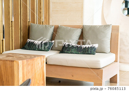 comfortable pillows on sofa comfortable pillows on sofa 76085113