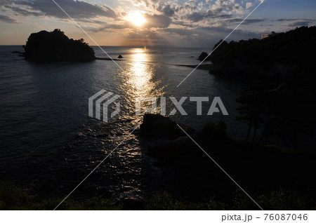 伊豆半島（西伊豆町堂ヶ島） 76087046