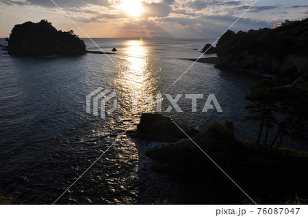 伊豆半島（西伊豆町堂ヶ島） 76087047