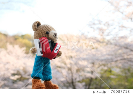 動物のあみぐるみ 春の演奏会の写真素材
