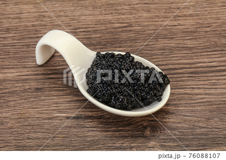 Luxury strugeon fish black caviar Luxury strugeon fish black caviar 76088107