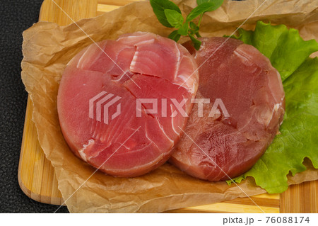 Raw tuna round steak for grill 76088174