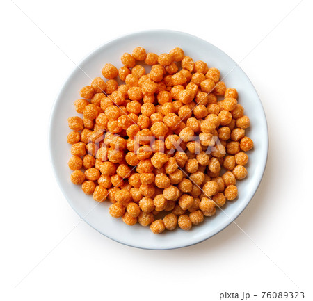 food dog on plate 76089323