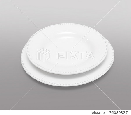 two white plate two white plate 76089327