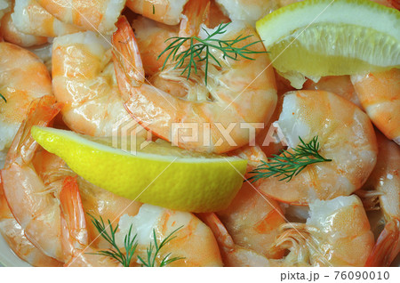 Boiled shrimps. 76090010